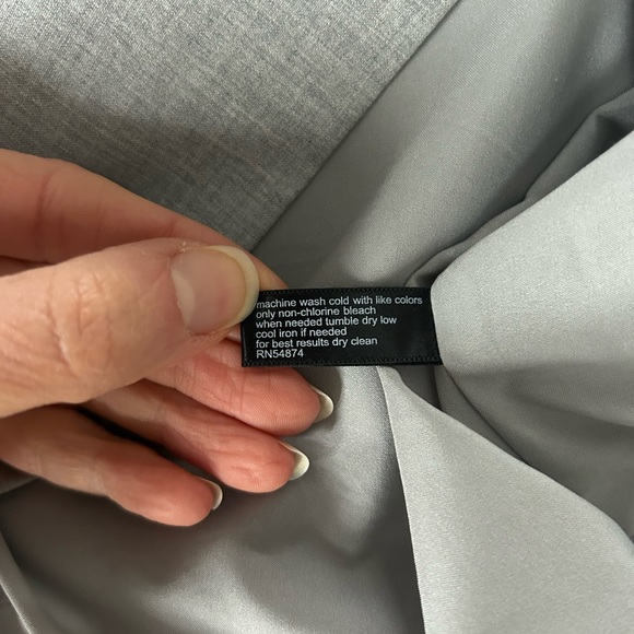 classic grey sheath dress - Picture 10 of 11